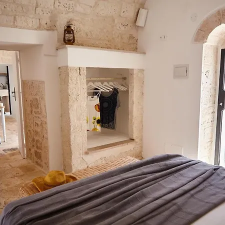 Dimora Del Carrubo Villa